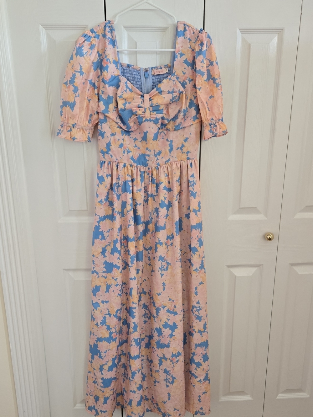 Ivy City Pastel Pink & Blue Floral Maxi Dress with Bow